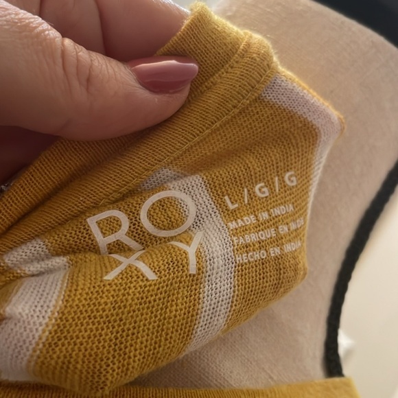 EUC Roxy Yellow and White Striped Crop Top Size Large - Picture 6 of 7